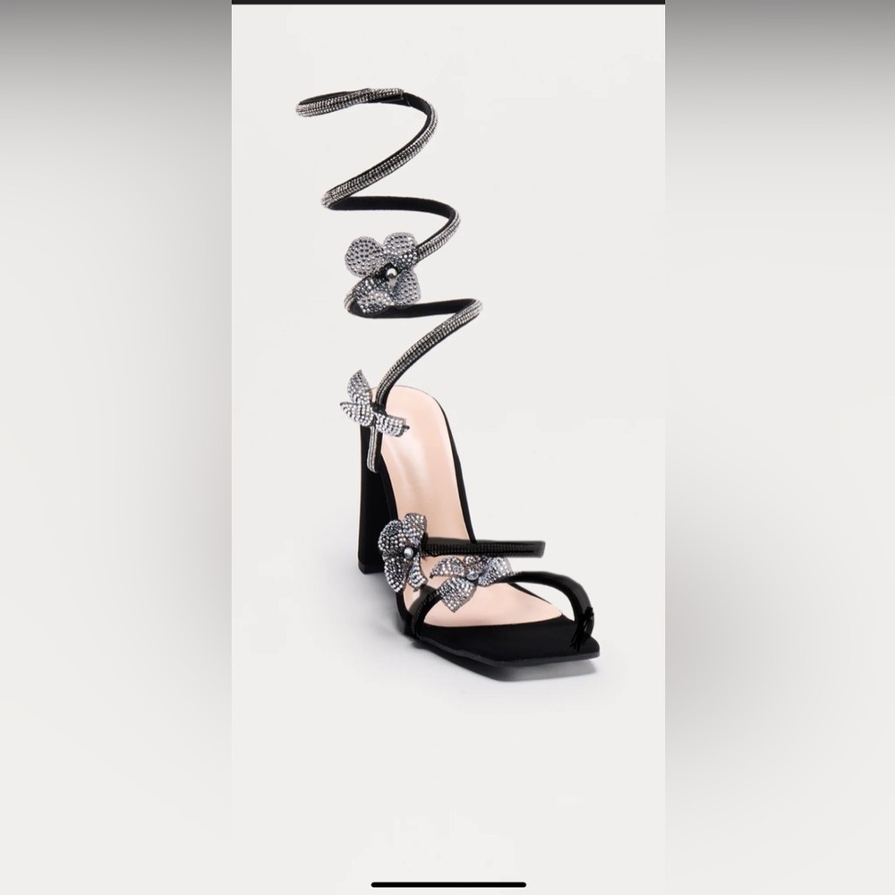 Wild Diva Black Spiral Heels with Rhinestone Bows